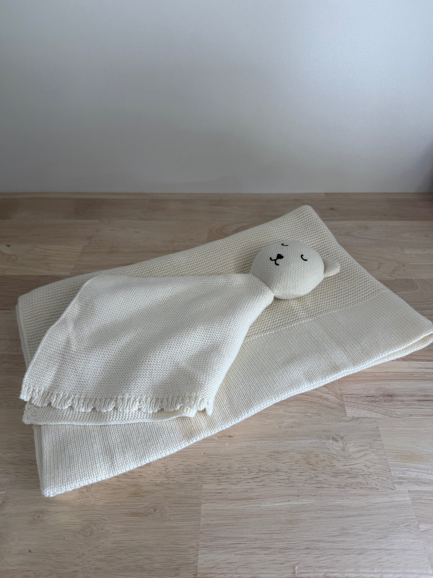 Seashell Cream Baby Blanket
